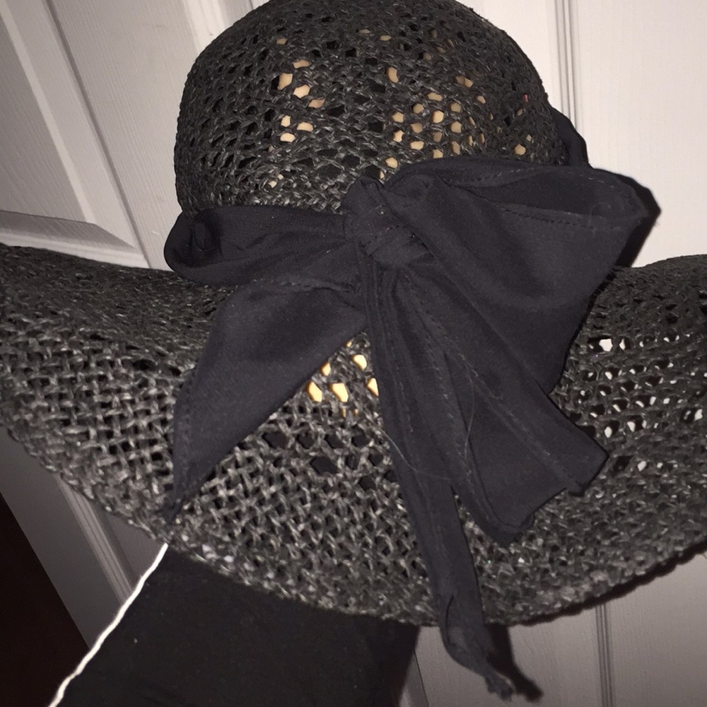 Beautiful black dressy hat